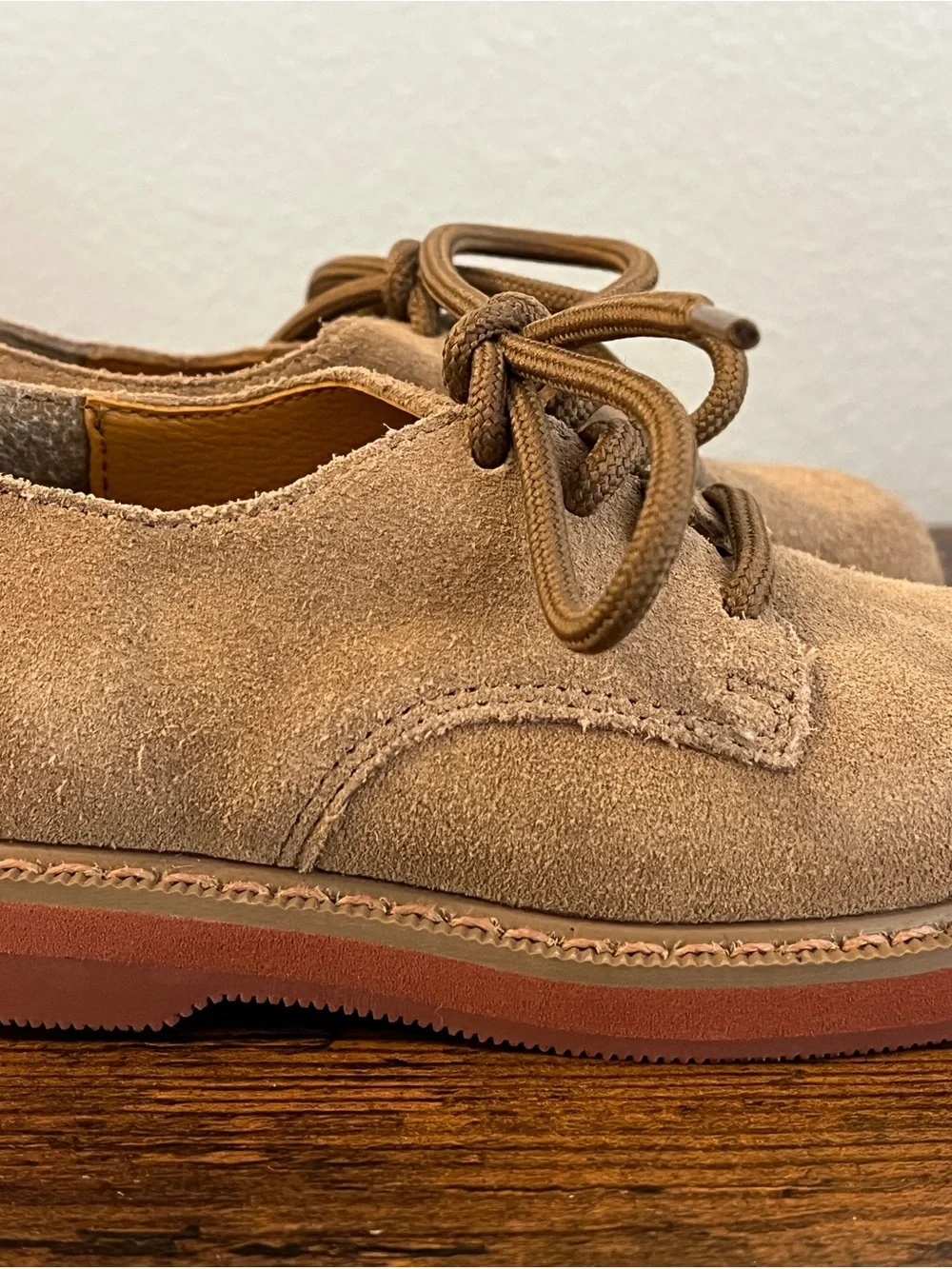 Stride Rite suede chukka